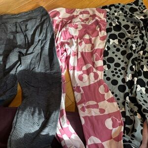 3 pairs Disney leggings